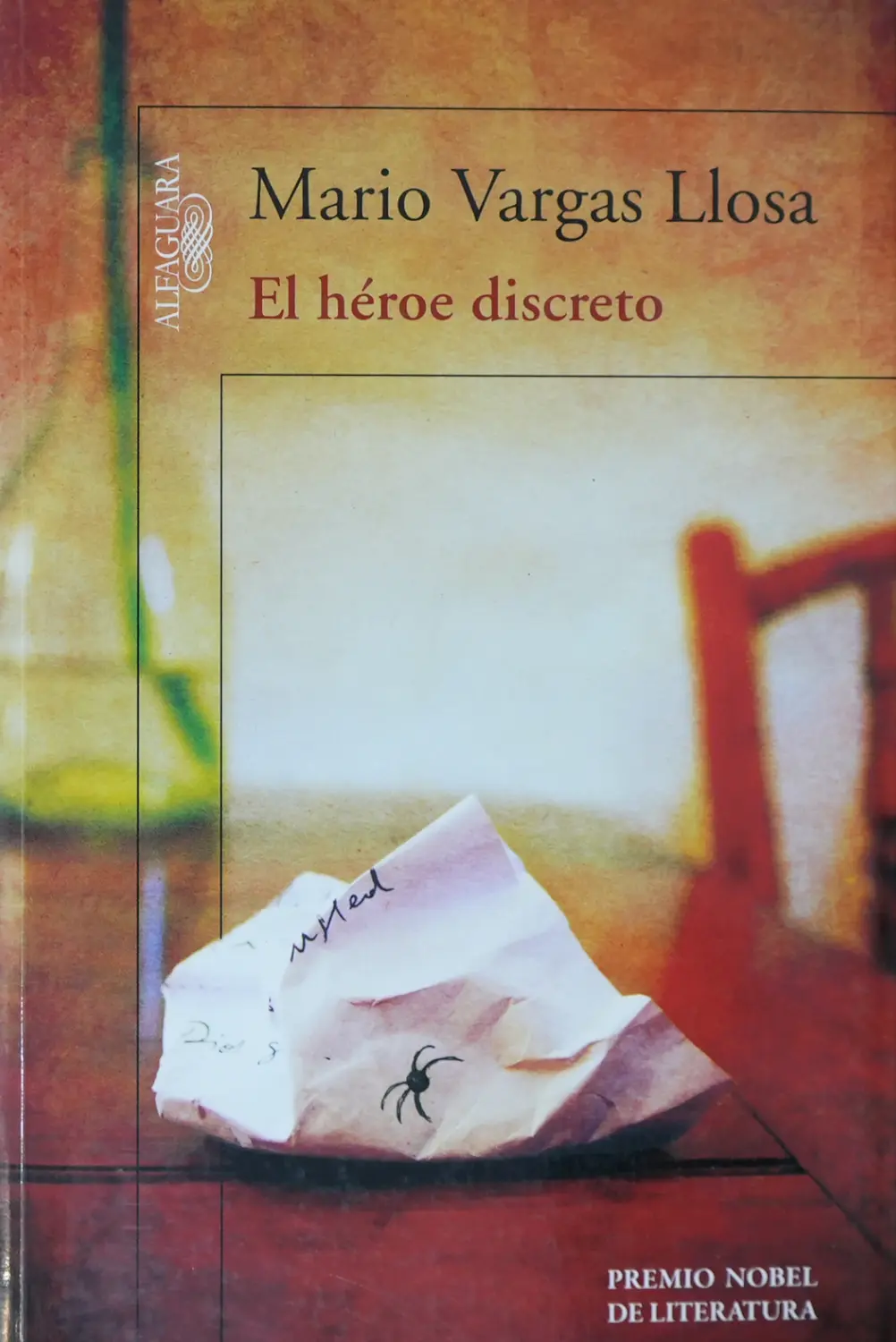 EL HÉROE DISCRETO