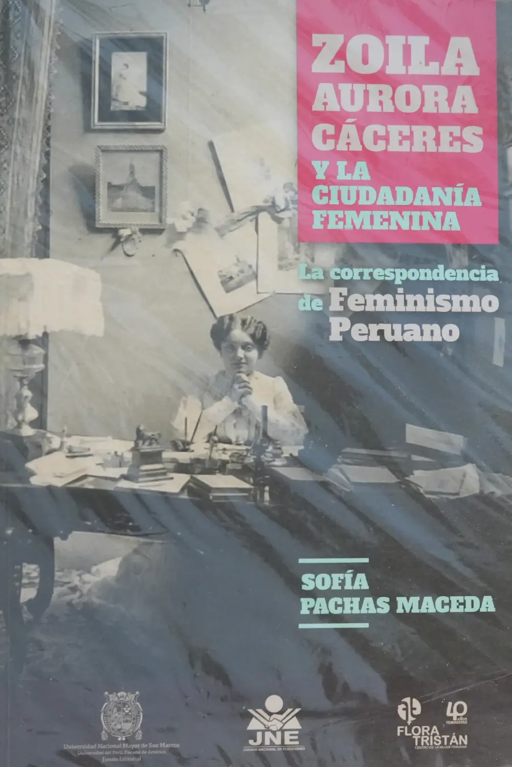 ZOILA AURA CÁCERES Y LA CIUDADANÍA FEMENINA