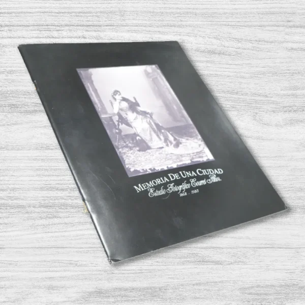 MEMORIA DE UNA CIUDAD. ESTUDIO FOTOGRÁFICO COURRET HNOS. - Imagen 3